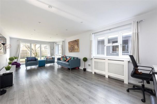 4 bedroom link detached house to rent - Photo 1