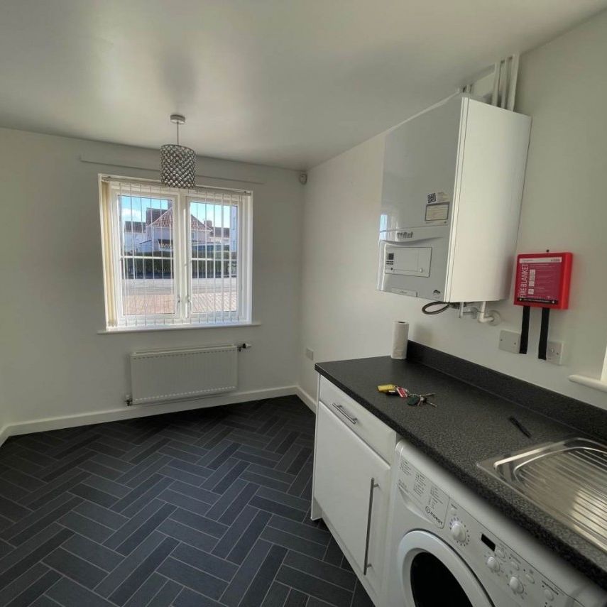 Knowle, Bristol, Somerset - Photo 1