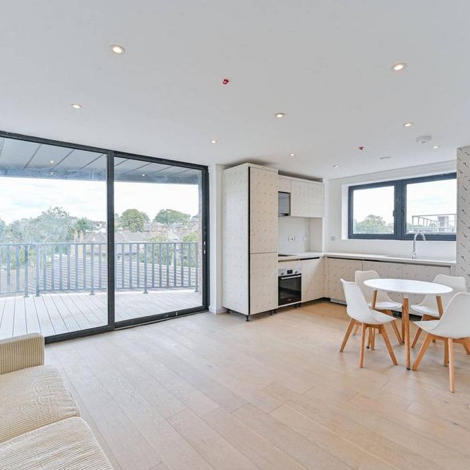 2 bedroom flat to rent - Photo 1