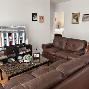 GRAND 4 1/2 - Photo 2