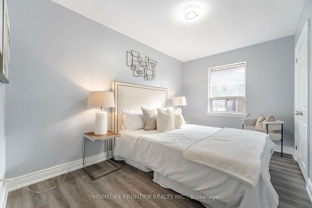 For Lease - 1204 Simcoe Street, Oshawa, Ontario - Photo 4