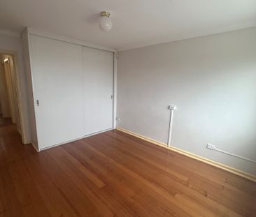 Three Bedroom and large Balcony - Photo 3