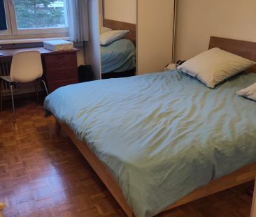 Appartement de 3.5 pièces au 5ème étage avec balcon - Photo 2