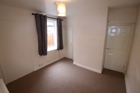 Springfield Road - Chelmsford - Photo 4