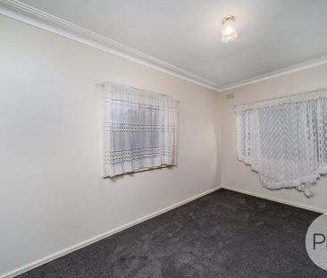 193 Lake Albert Road, Kooringal NSW 2650 - Photo 4