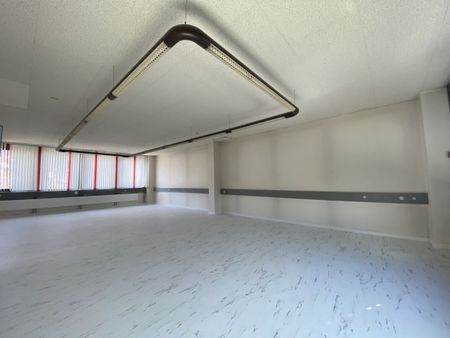 Grand bureau à Neuchâtel / cabinet médical - Foto 4