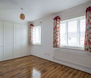 Price £1,350 pcm - Available 29/07/2026 - Unfurnished - Photo 2