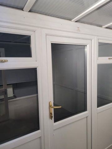 2 Bed Flat, Bell Lane, NW4 - Photo 2