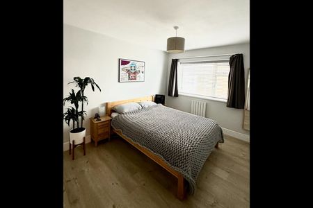 3 Bed Flat, Langdale Court, BN3 - Photo 4