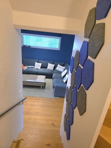 For rent – Beautiful 5.5-room Minergie triplex with large private garden in Épalinges - Foto 3