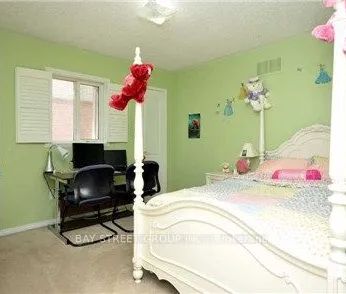 Detached Home For Lease | W9237504 - Photo 2