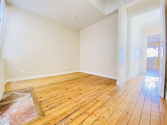 BORDEAUX SAINT SEURIN - 1 CHAMBRE – ENTIEREMENT RENOVÉ - 1000 € CC - Photo 1