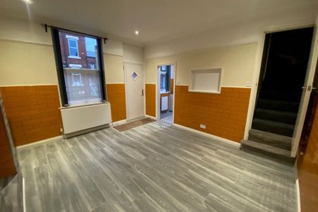 Edinburgh Place - Photo 3