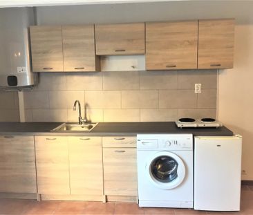 Location Appartement 2 pièces 38m² AIX EN PROVENCE 90ème - Photo 3
