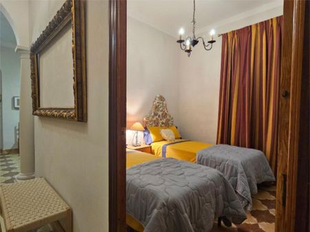 Casa o chalet de alquiler en Urbanización Madrigal O, 139, Madrigal - Photo 4