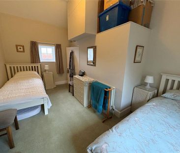 4 bedroom detached house to rent - Photo 6