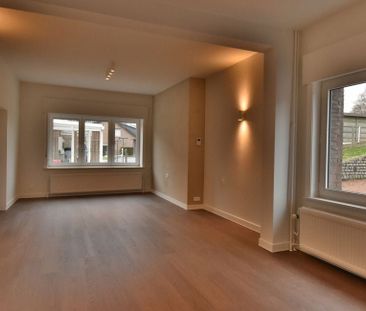 Woning te huur in Duisburg voor € 2.195 met 4 slaapkamers - Foto 1