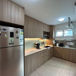 3 Bedroom HDB_FOUR_ROOM at Punggol - Photo 2