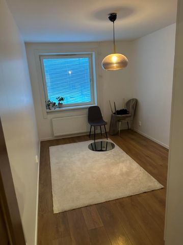 Handen - 3rok - 11mån - 16.100kr/mån - Foto 5