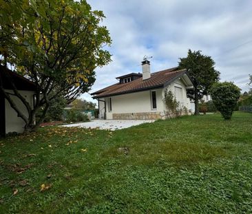 7 room single-family house in Chambésy - Photo 1