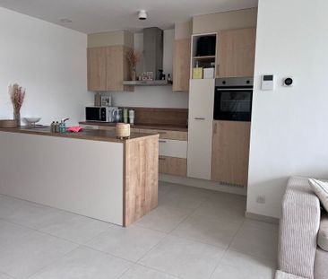 Nieuwbouwappartement met 2 slaapkamers, ruim terras en autostaanpla... - Photo 2