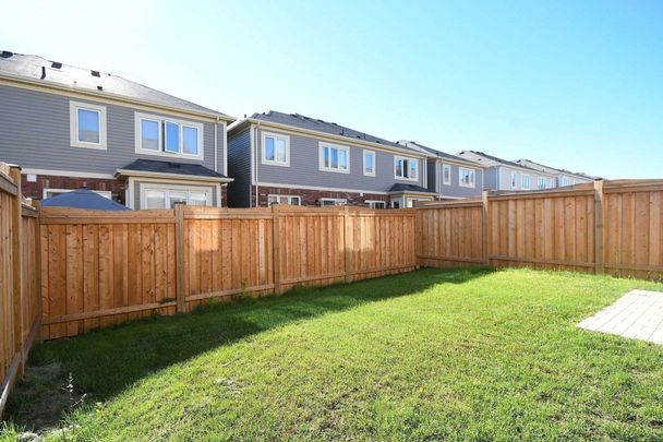 For Lease - 16 Stedford Crescent Unit# Bsmt, Brampton, Ontario - Photo 1