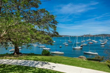 Prestigious waterfront duplex ready to move into - Photo 2