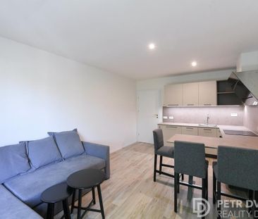 Pronájem bytu 2+kk 46 m2 - Фото 1