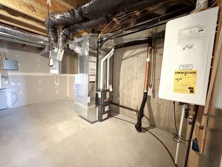 For Lease - 299 Labelle Street, Russell, Ontario - Photo 5