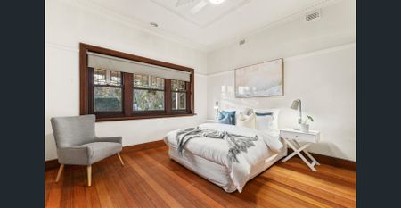 COASTAL COMFORT IN THE HEART OF CRIB POINT - Photo 3