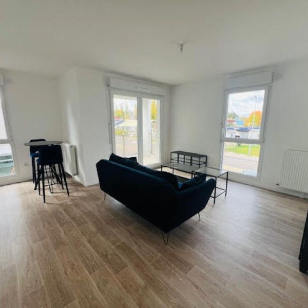 Location Appartement 2 pièces 45m² MAGNANVILLE 78200 - Photo 1