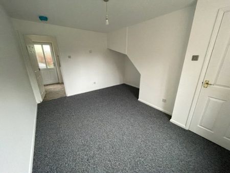 Clarks Lane, Newark, Notts, NG24 - Photo 3