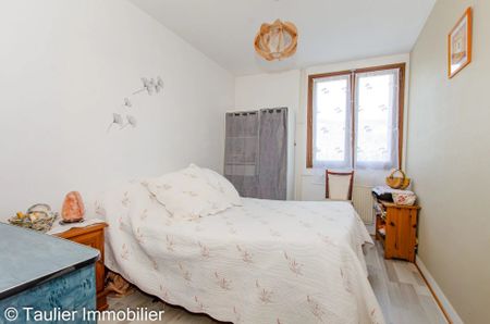 Location Appartement 4 pièces 77m² ST MARCELLIN 38160 - Photo 3