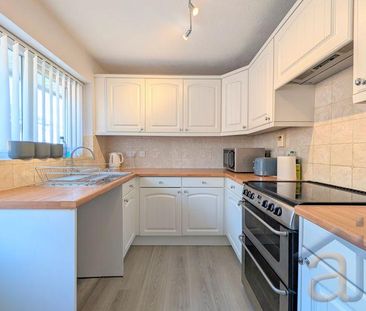 2 bedroom detached bungalow to rent - Photo 6