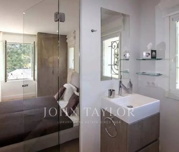 Maison à louer Valbonne, Cote d'Azur, France10 500 EUR / Mois - Photo 6