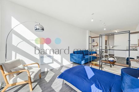 Studio to rent - Photo 3