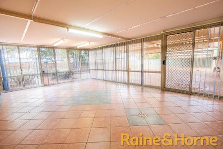 155 Birch Ave, Dubbo, NSW 2830 - Photo 4