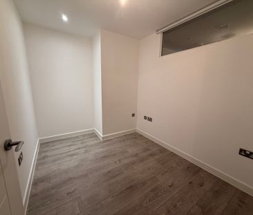 Edinburgh Gate, Harlow - Photo 3