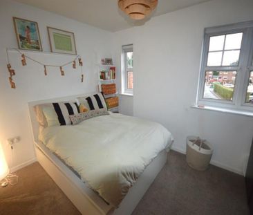 2 Bedroom Apartment To Let - Photo 4