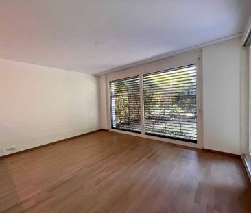 Rue Le-Corbusier 19, appartement avec jardin - Photo 5