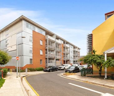 Spacious Two Bedroom Apartment - Photo 6