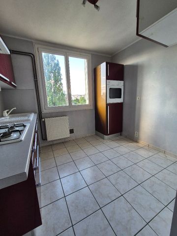 Location Appartement 1 pièce 41m² BESANCON 25000 - Photo 2