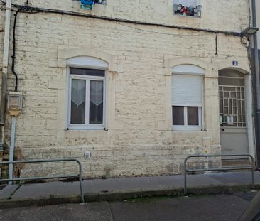STUDIO - 5 rue des Pattes à CHALON SUR SAONE. - Photo 3
