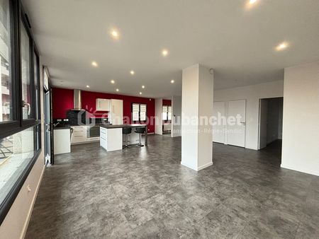 Location Appartement 3 pièces 86m² - Photo 2
