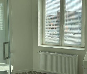 Eengezinswoning te huur in Genk voor € 1.150 met 2 slaapkamers - Photo 6