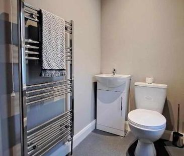 Room 1, 13 Lothair Avenue, Belfast, BT15 2HU - Photo 6