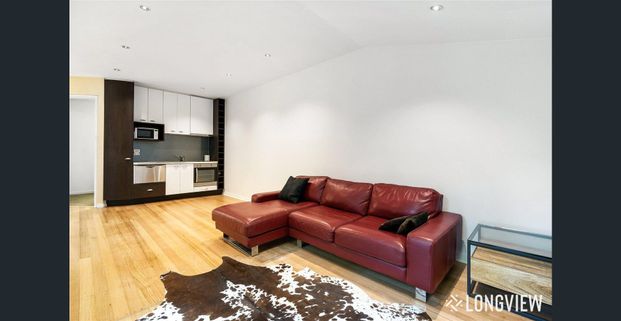 So Close to Everything - Photo 1