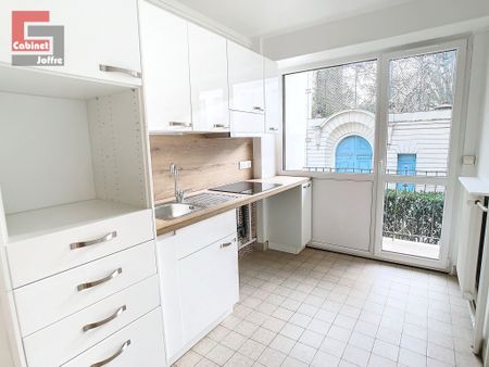 Location Appartement 2 pièces 40m² FONTAINEBLEAU 77300 - Photo 4