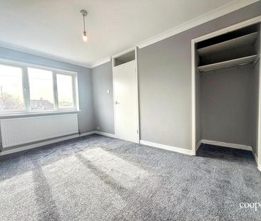 1 bedroom house - mid terrace - Photo 2