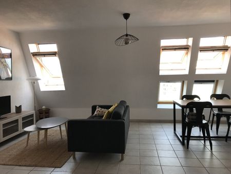 Location Appartement 2 pièces 43m² SETE 34200 - Photo 3